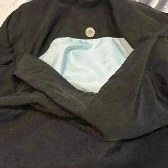 Baggalini Nylon travel/duffle bag. Cheetah, World Traveler, Academia, chic - Picture 2 of 5